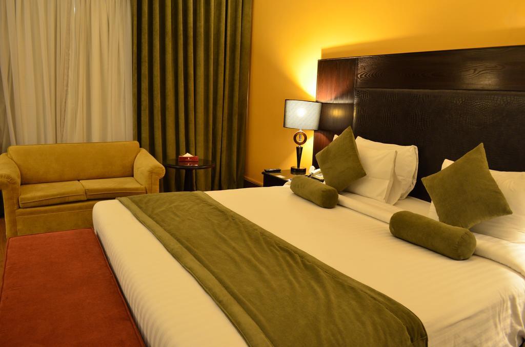Smart Hotel Lahore Ruang foto