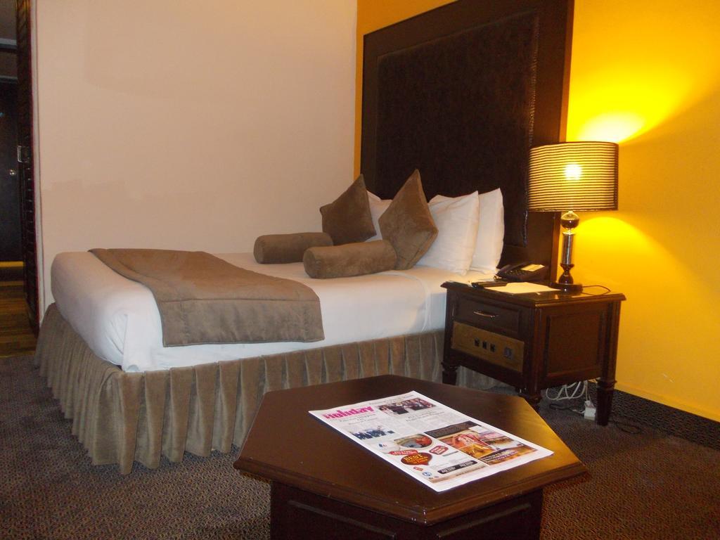Smart Hotel Lahore Ruang foto