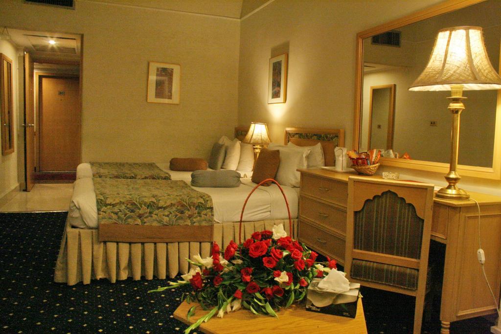 Smart Hotel Lahore Ruang foto