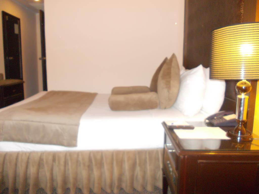 Smart Hotel Lahore Ruang foto