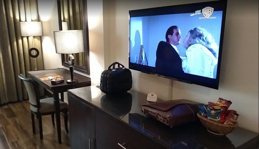 Smart Hotel Lahore Bagian luar foto